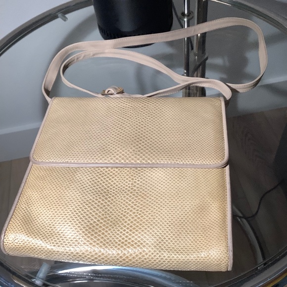 SALVATORE FERRAGAMO handbag, bag, purse - Picture 2 of 8